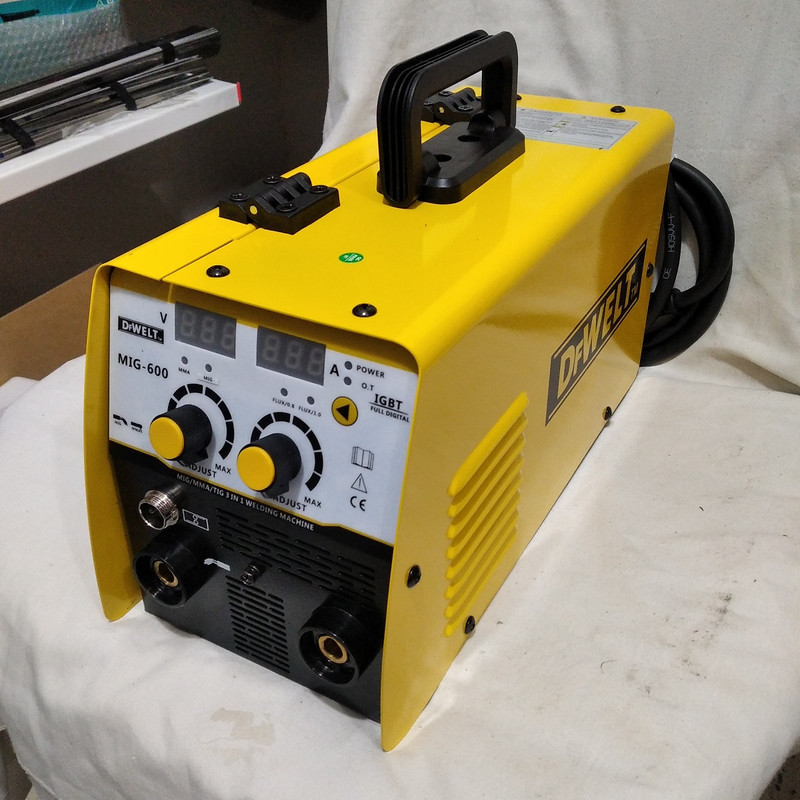 دستگاه جوش 300 آمپر دی اف ولت مدل MIG-600 CO2 -3k دستگاه جوش 300 آمپر دی اف ولت مدل MIG-600 CO2 -3k