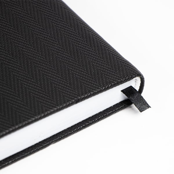 سالنامه سال 1404 مدل پرستو کد 105