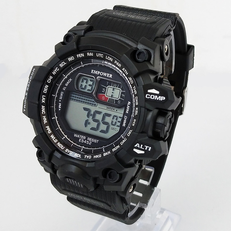 ساعت مچی دیجیتال مردانه مدل اسپرت ضدآب چراغدار کد 100
