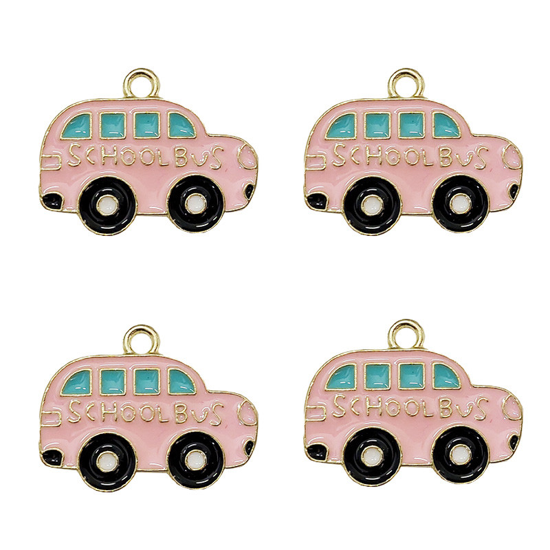 آویز گردنبند دخترانه مدل اتوبوس مدرسه کد 82 بسته 4 عددی