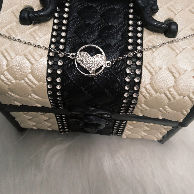 گردنبند دخترانه مدل قلب کد220