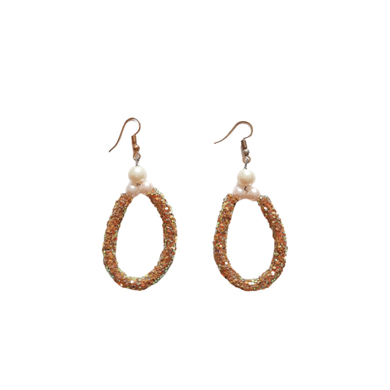 گوشواره دخترانه مدل پولکی مروارید دار گوشواره دخترانه مدل پولکی مروارید دار