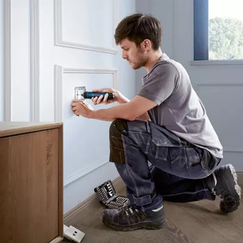 پیچ گوشتی شارژی بوش مدل فشاری مستقیم 3.6V GO - PUSH