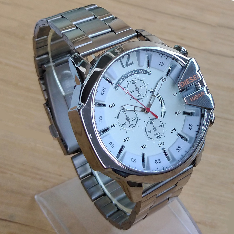 ساعت مچی عقربه‌ای مردانه مدل شاخدار کد 158