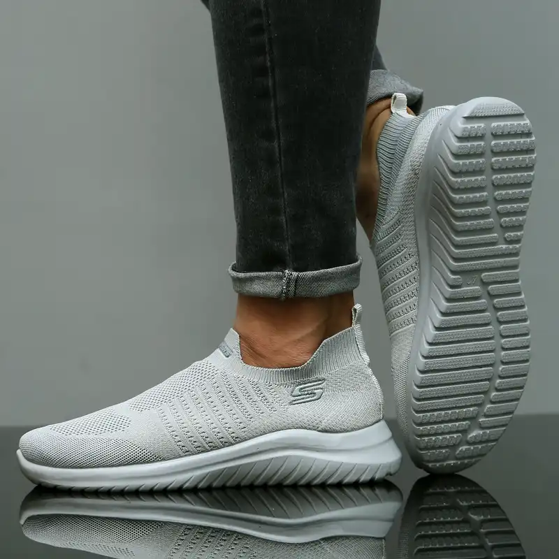 کفش پیاده روی مدل sc_p.r.sh.n_t.o.s