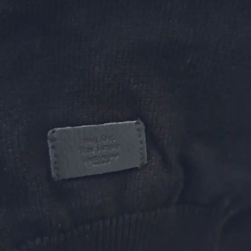 پلیور مردانه جوتی جینز مدل یقه ایستاده کد 1221123 رنگ آبی تیره