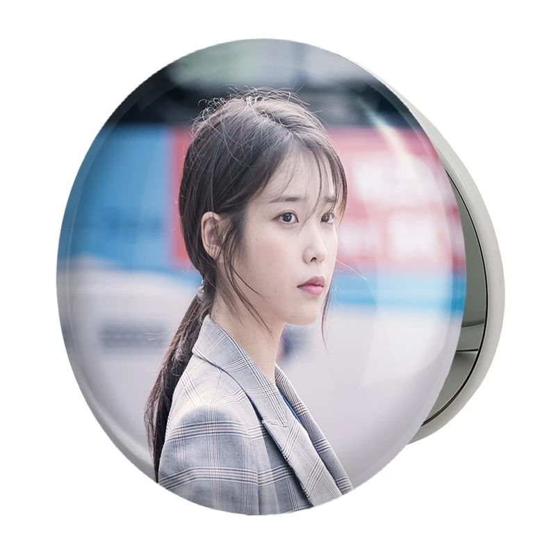 آینه جیبی خندالو طرح آیو IU مدل تاشو کد 11619 