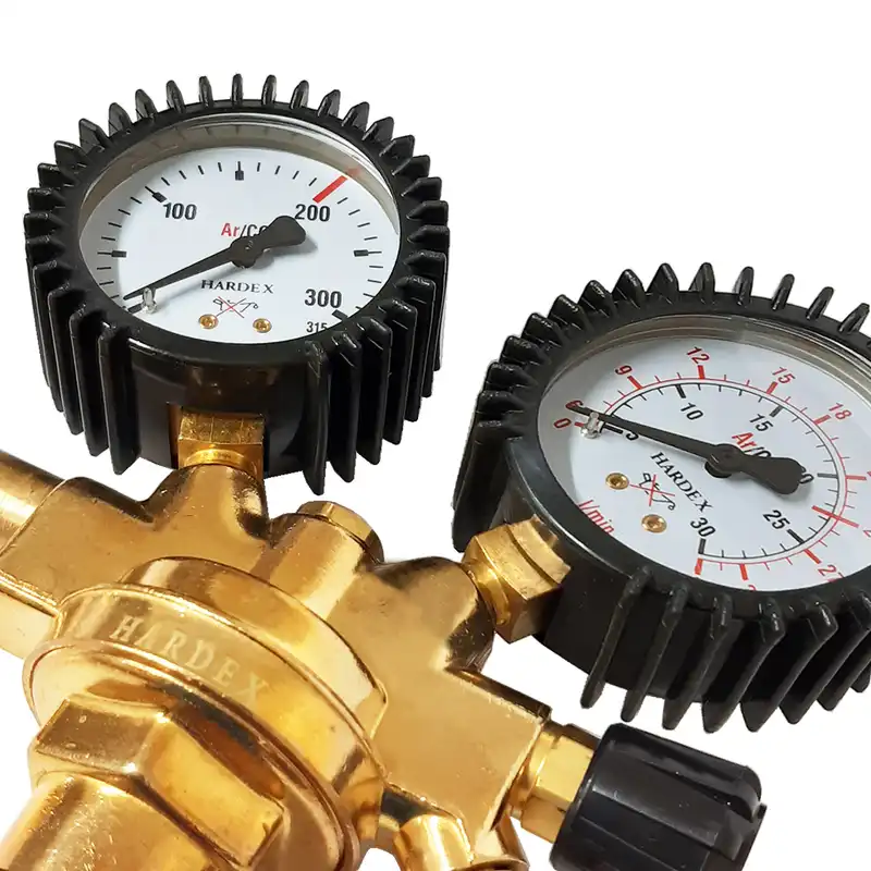 مانومتر دی اکسید کربن هاردکس مدل AT - 105