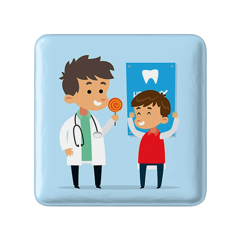 مگنت خندالو طرح پزشک و پرستار کودکانه مدل مربعی کد 36508