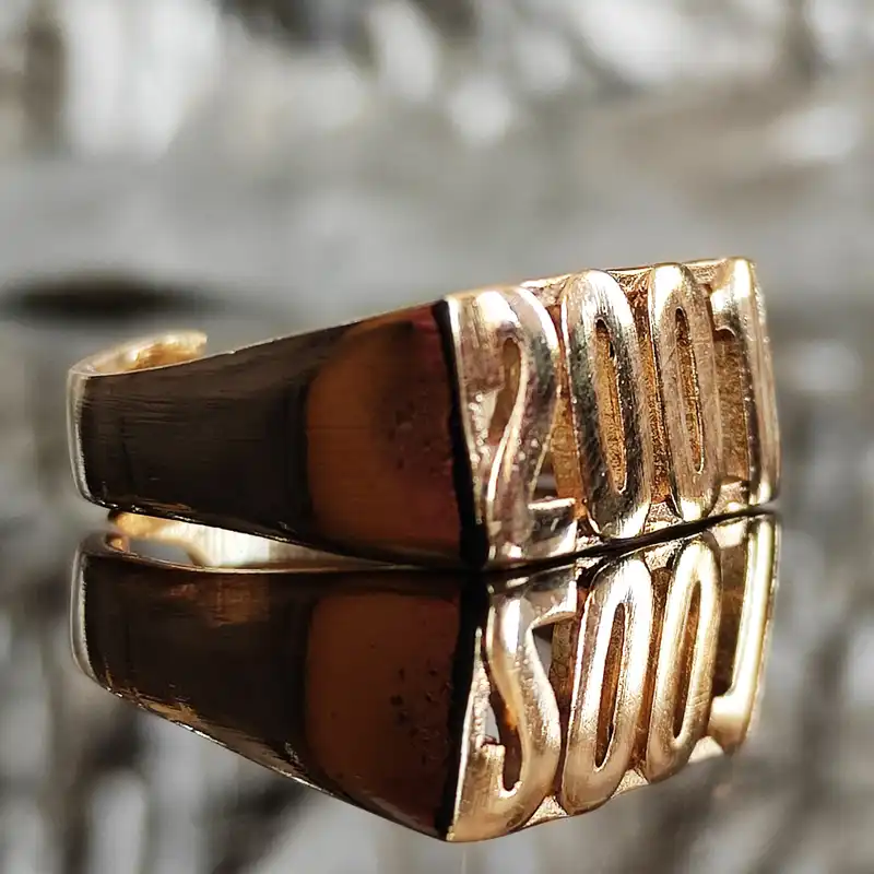 انگشتر مدل 2001