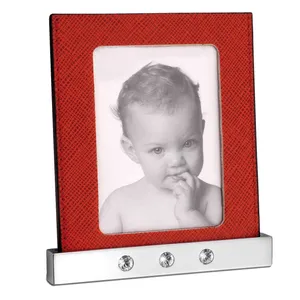 قاب عکس الیور وبر کد 6902-red