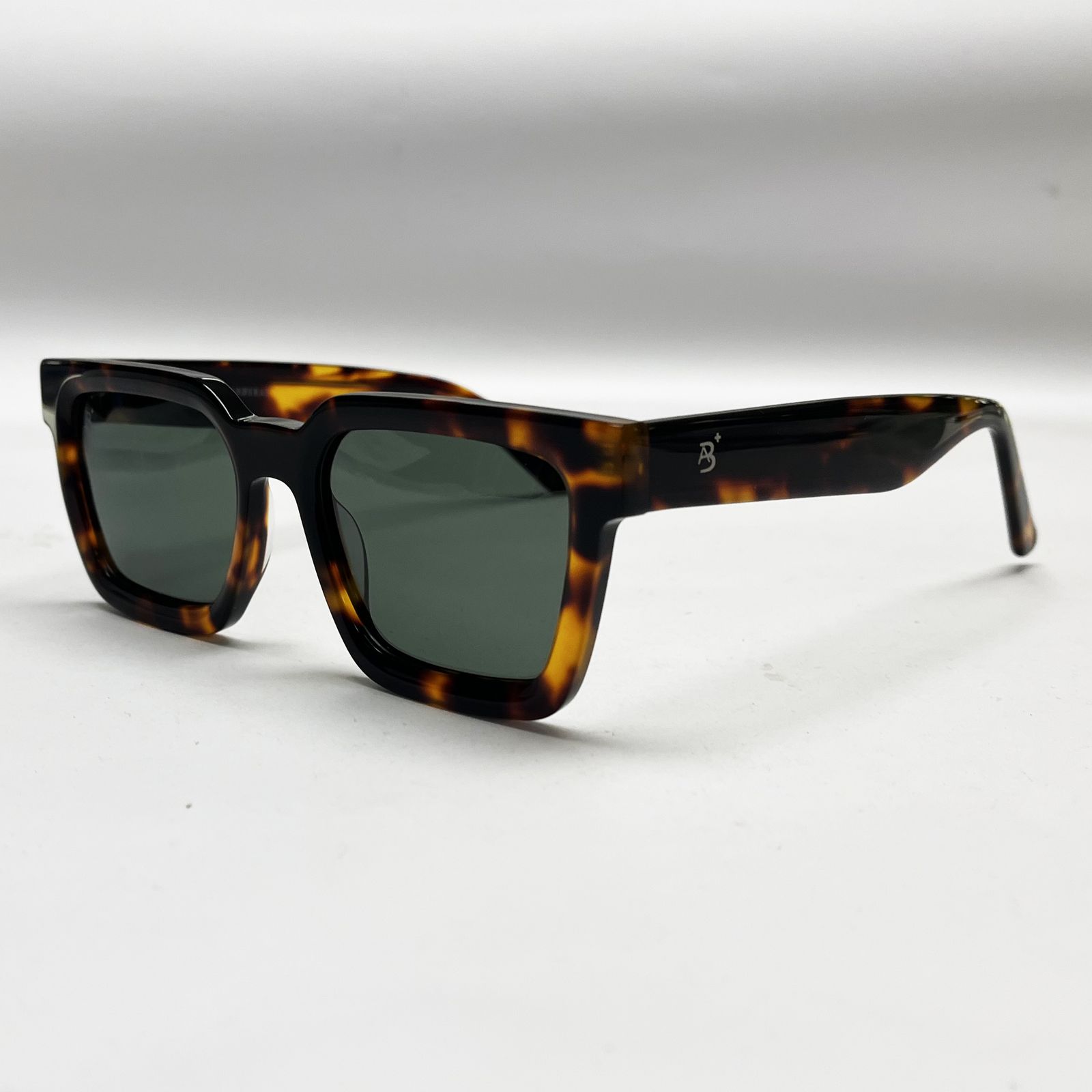 عینک آفتابی آنتونیو باندراس مدل 882206 - - 3