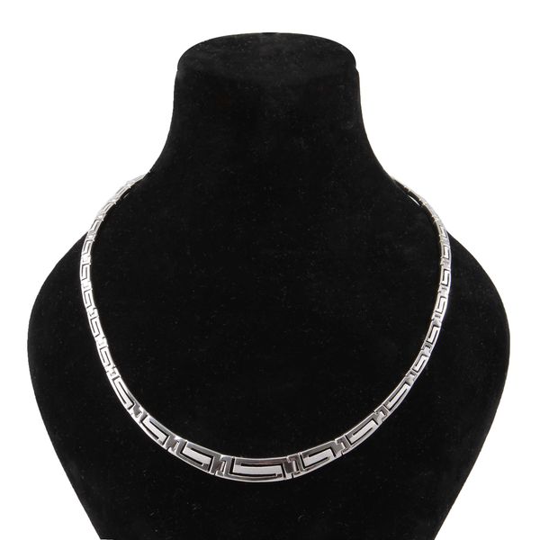 گردنبند نقره زنانه بازرگانی میلادی مدل فانتزی کد GAR_116