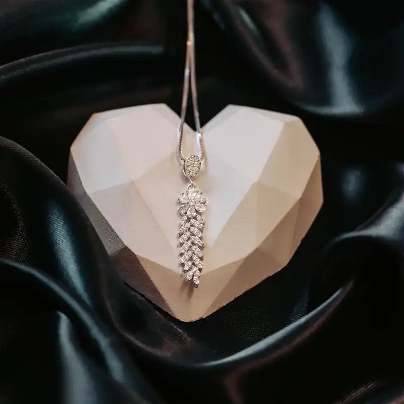 نیم ست نقره زنانه جی تی ای مدل جی نایس