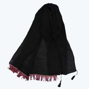 شال زنانه مدل نخی اسلپ منگوله دار کد t741