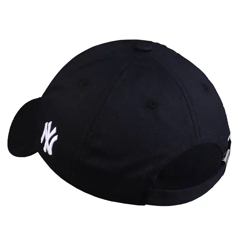 کلاه کپ مدل  کتان گلدوزی