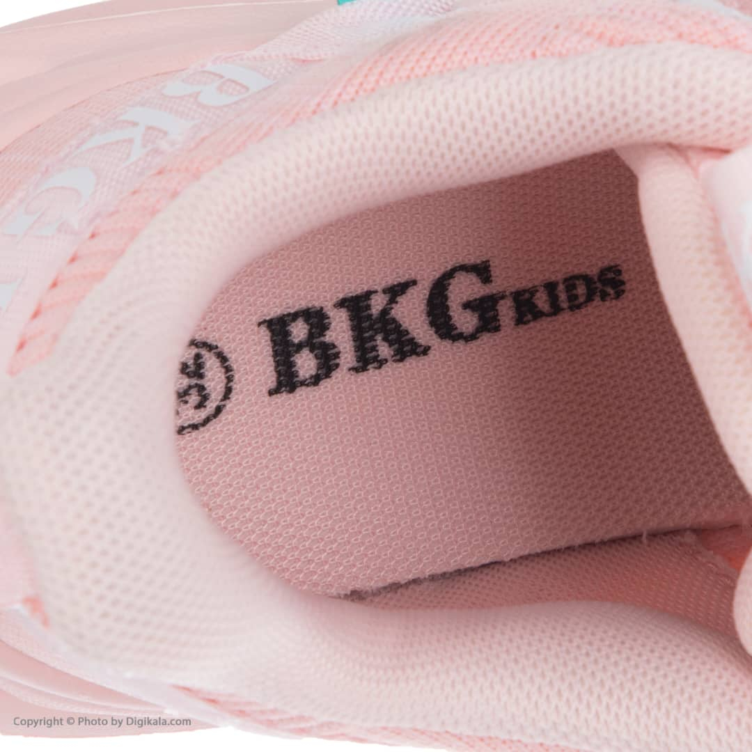 کفش مخصوص پیاده روی بچگانه بی کی جی کد 000106