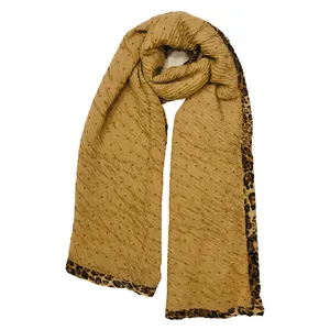 شال زنانه مدل پلیسه لبه پلنگی