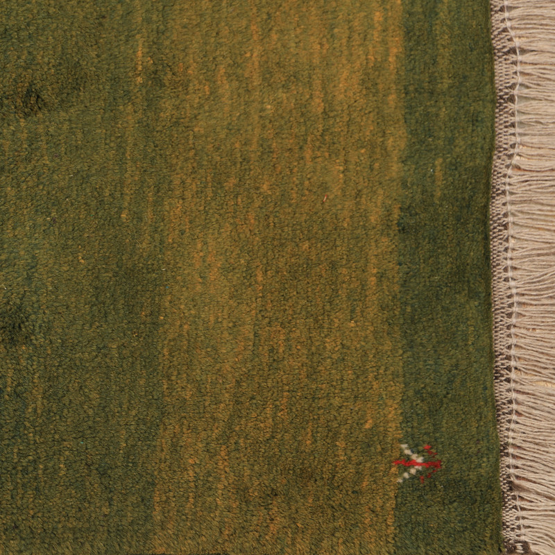 گبه دستباف یک متری طرح قشقایی کد 4040421