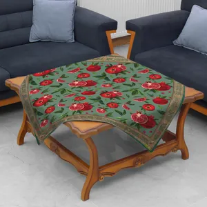 رومیزی ریحانلوکس مدل یلدا کد RH124 سایز 97x97 سانتی‌متر