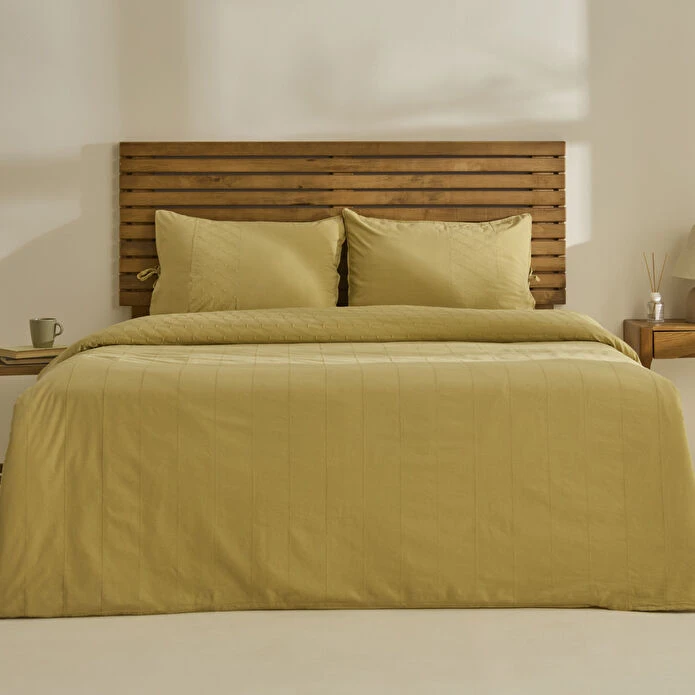 سرویس روتختی 2 نفر 4 تکه کاراجا هوم مدل Carmine 