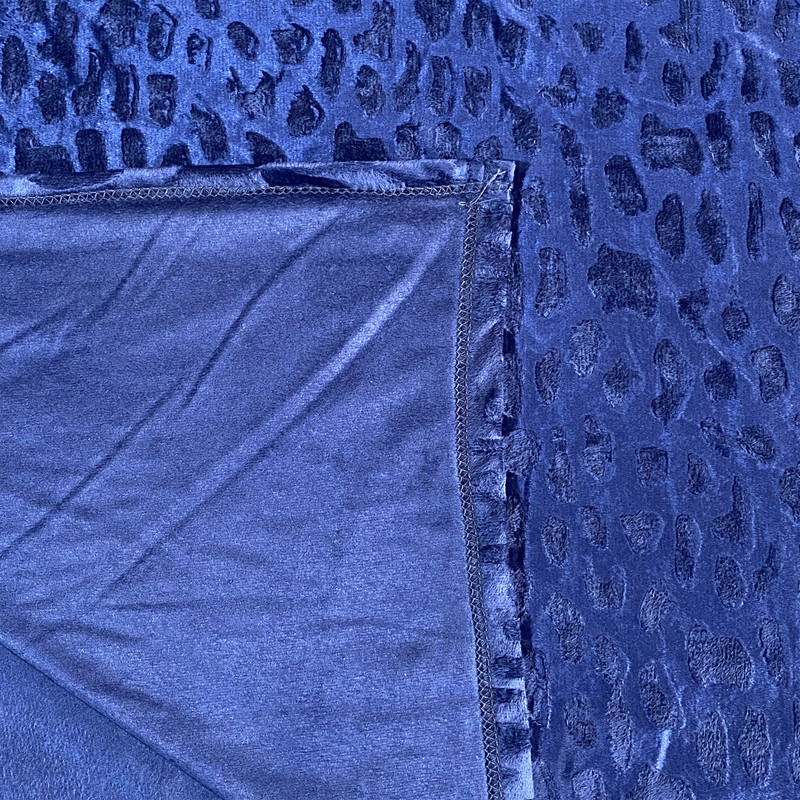 پتو مسافرتی شایسته مدل فایپکو اسکارلت مخمل سنگی سایز 160x220 سانتی متر