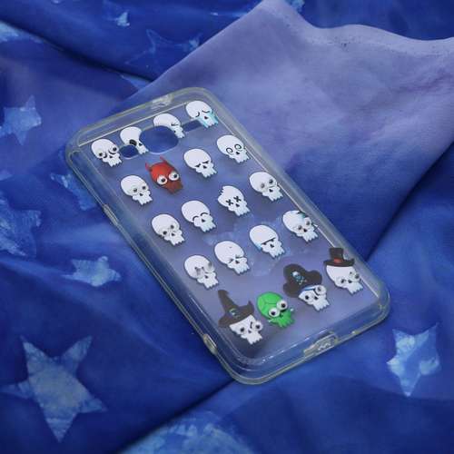 کاور طرح Skulls مدل CLR-099 مناسب برای گوشی موبایل سامسونگ Galaxy J3 2016