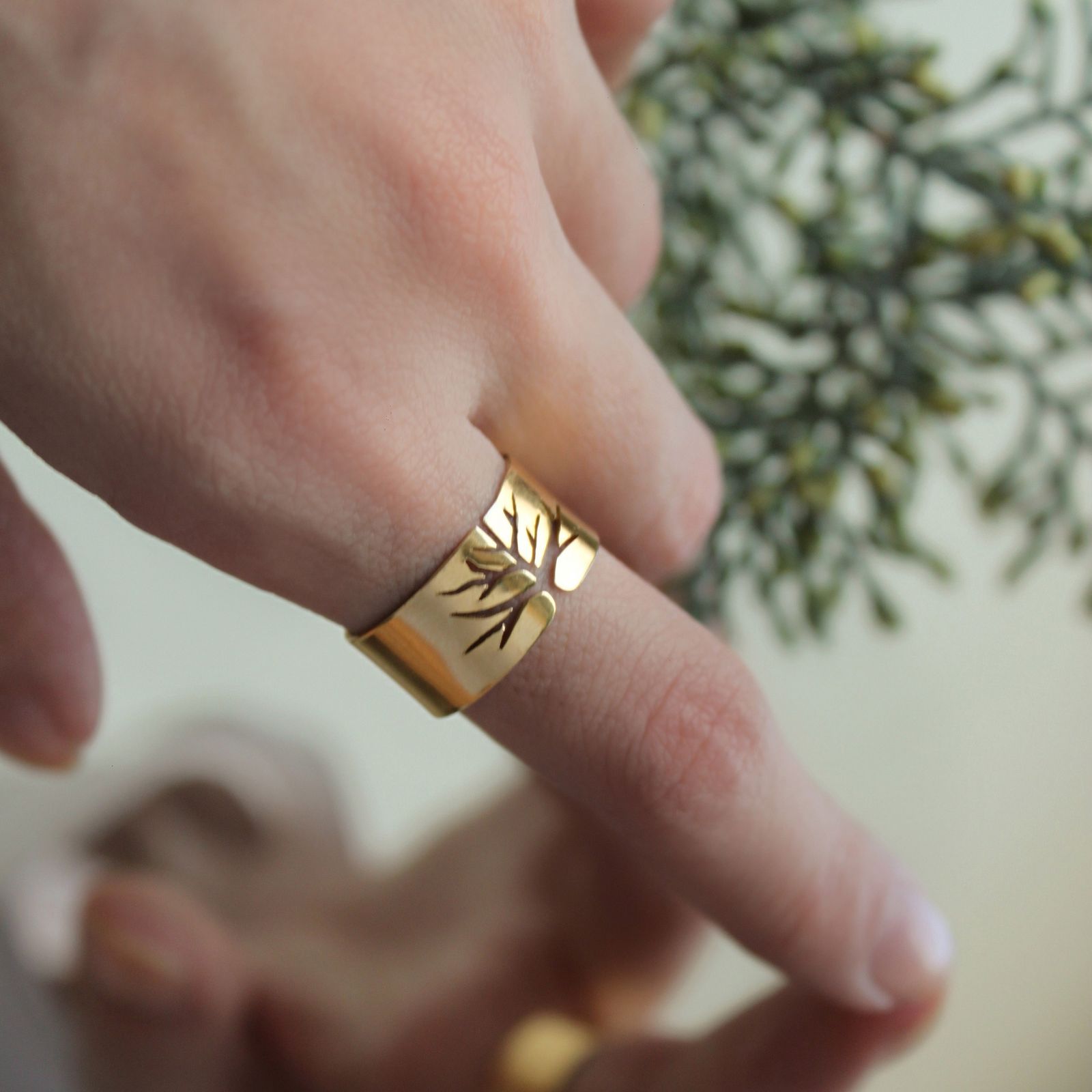 انگشتر طلا 18 عیار زنانه سهی طرح درخت مدل SR03 -  - 3