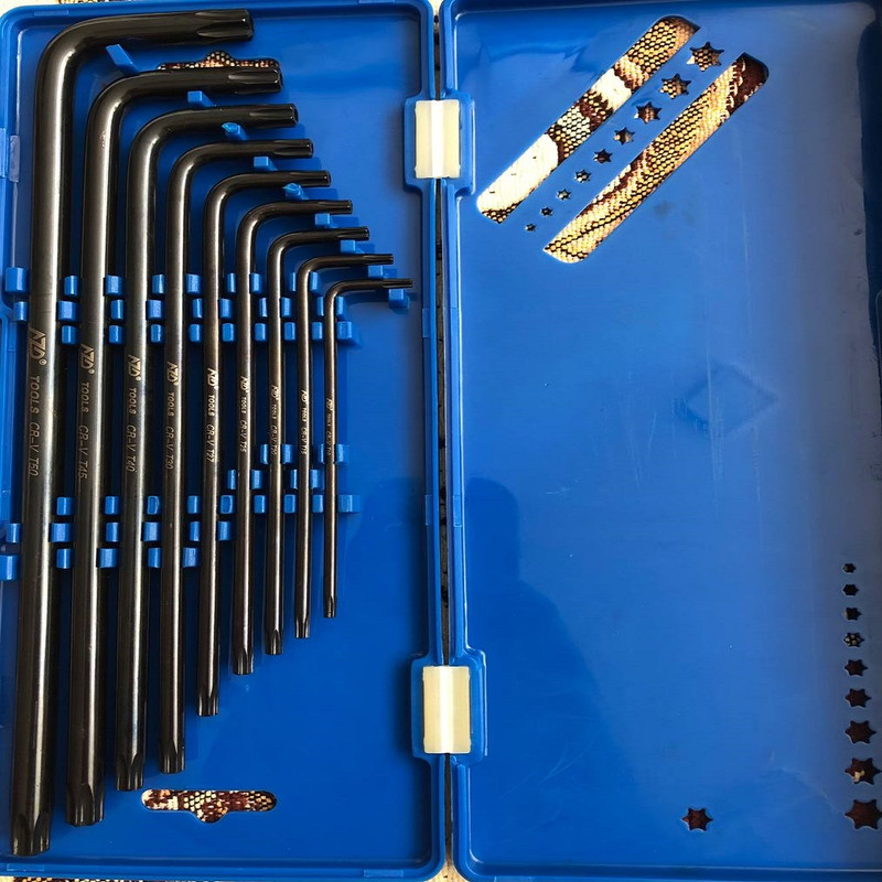 آچار ستاره ای آ زد دی مدل کیف دار مجموعه ۹ عددی آچار ستاره ای آ زد دی مدل کیف دار مجموعه ۹ عددی