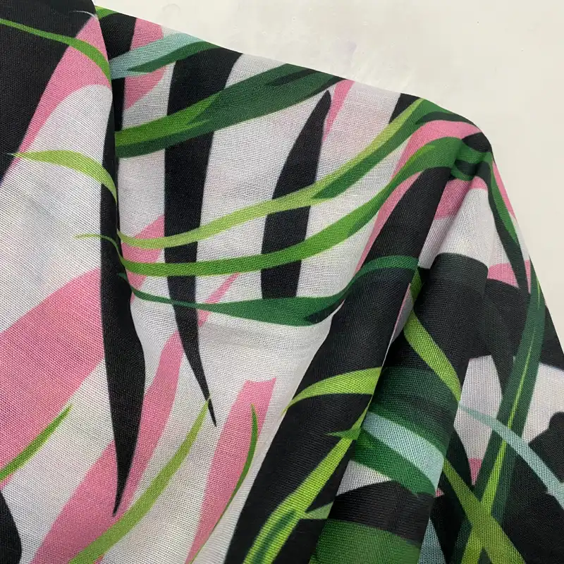 روسری زنانه مدل نخی چهارفصل قواره بزرگ کد 1198