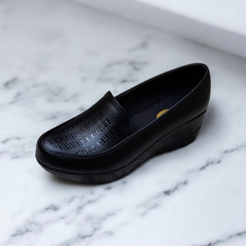 کفش طبی زنانه مدل ۲۰۱