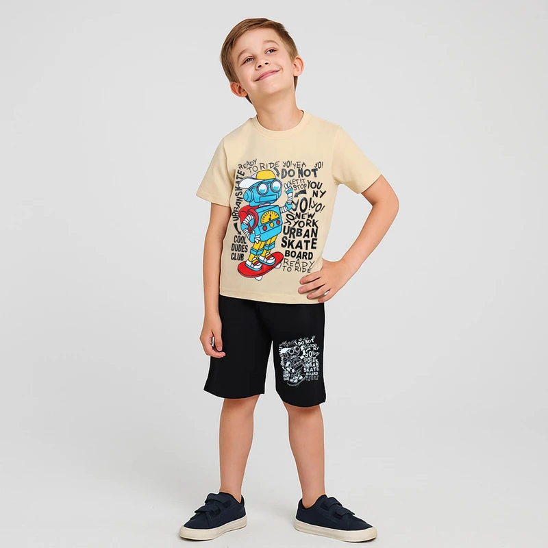 ست تی شرت آستین کوتاه و شلوارک پسرانه چیندکا مدل ربات کد 1005