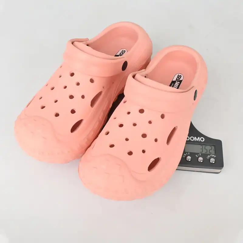 دمپایی زنانه کفش سعیدی مدل 877Gol