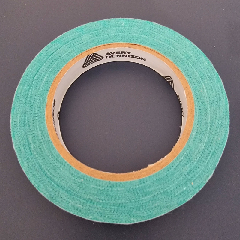 نوار چسب پارچه ای اوری دنیسن مدل نمدی کد  Ave1.5cmx25m عرض 1.5 سانتیمتر