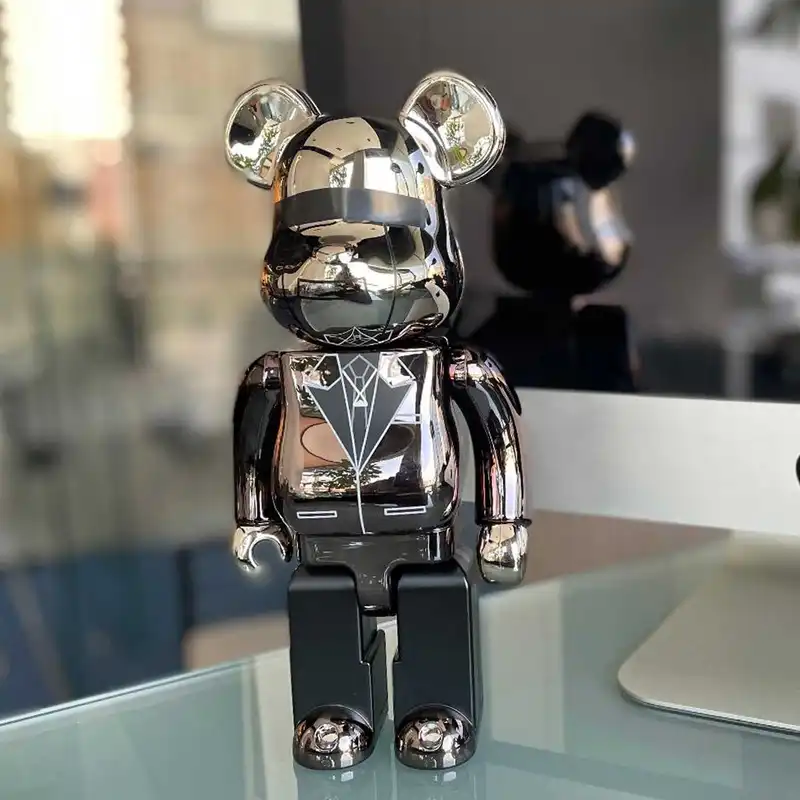 فیگور مدل Bearbrick daft punk silver