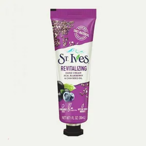 کرم‌ مرطوب کننده اس تی ایوز مدل Revitalizing مناسب برای انواع پوست حجم 30 میلی لیتر