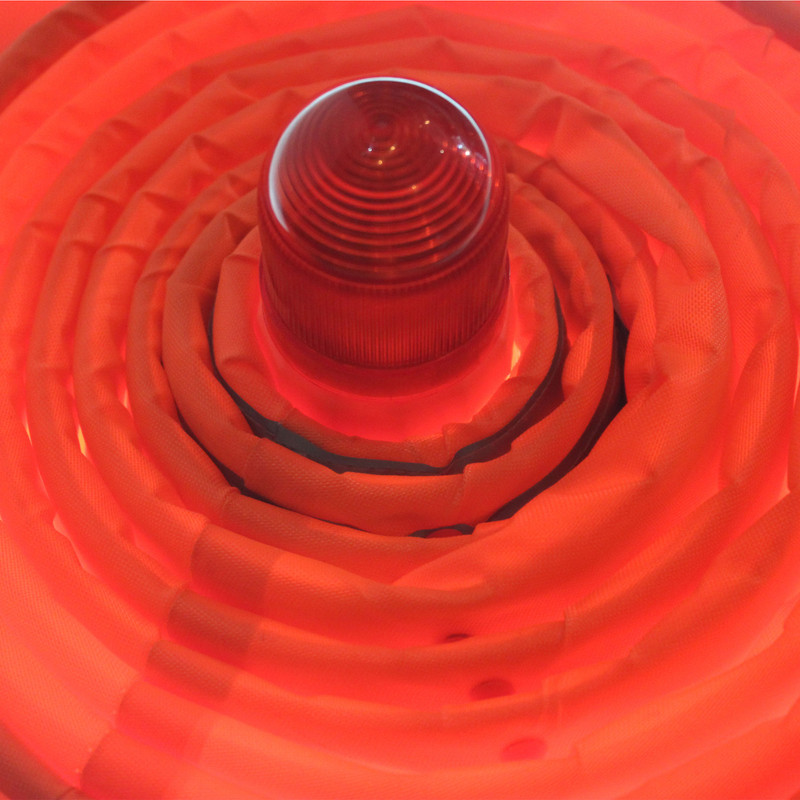 مخروط ترافیکی مدل تاشو چراغدار مخروط ترافیکی مدل تاشو چراغدار