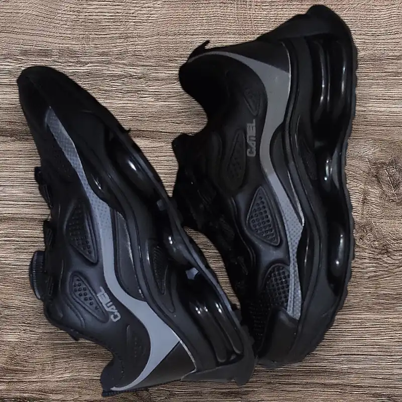 کفش مخصوص پیاده روی مدل پیچی