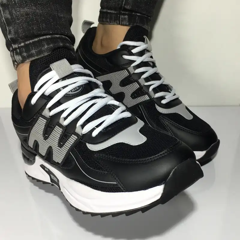 کفش پیاده روی مردانه مدل ultra mw کد m-s