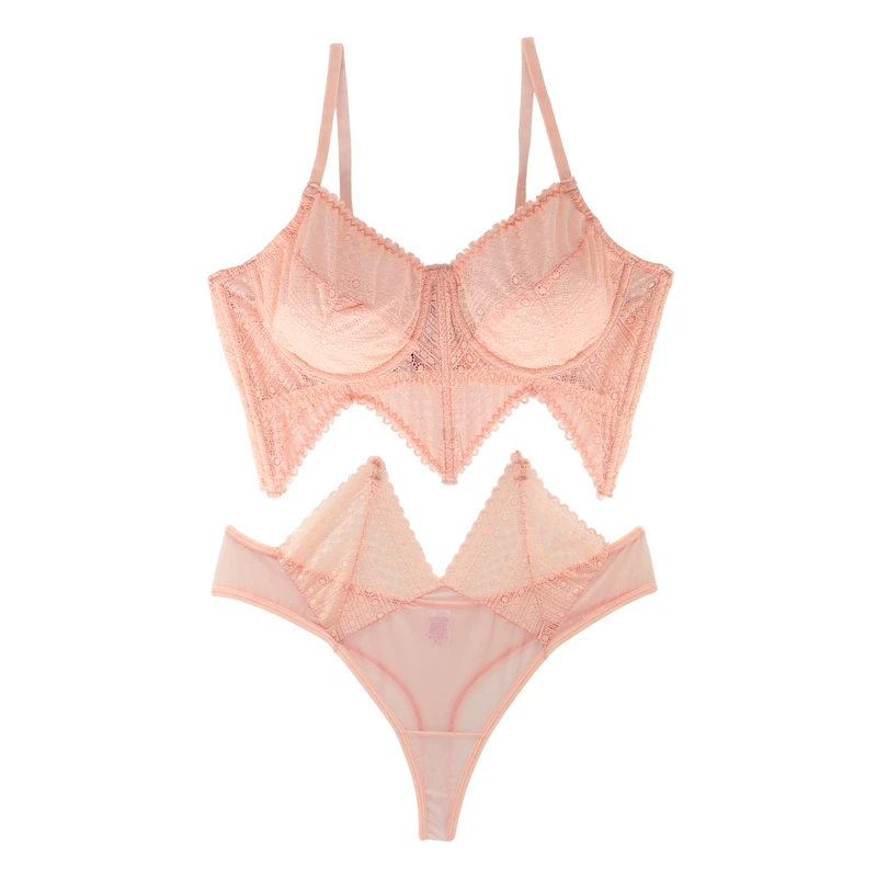 ست شورت و سوتین زنانه برتا مدل توری کد 2520P