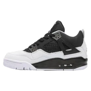 کفش پیاده روی مدل 4 retro-234