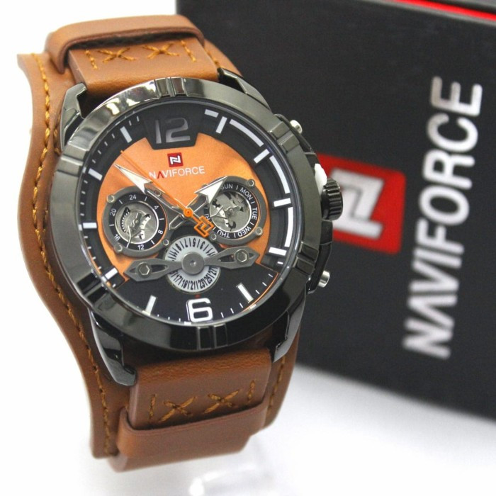 ساعت مچی عقربه‌ای مردانه نیوی فورس مدل سه موتوره