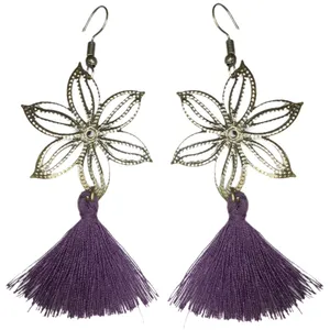 گوشواره دستساز زنانه مدل آویز طرح گل s00152