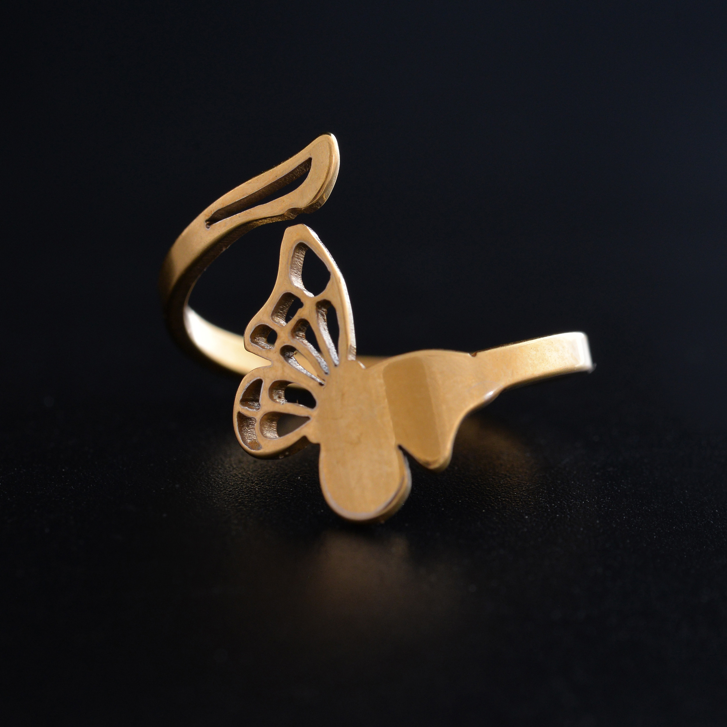 انگشتر زنانه ماصرم مدل پروانه کد Ri1414 انگشتر زنانه ماصرم مدل پروانه کد Ri1414