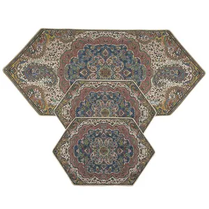 مجموعه رومیزی ترمه رضایی طرح مارال کد 90035