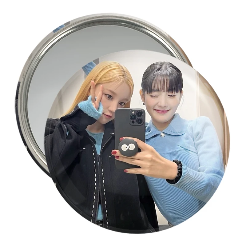 آینه جیبی خندالو مدل میون و یوکی جی آیدل GIdle  کد 19584