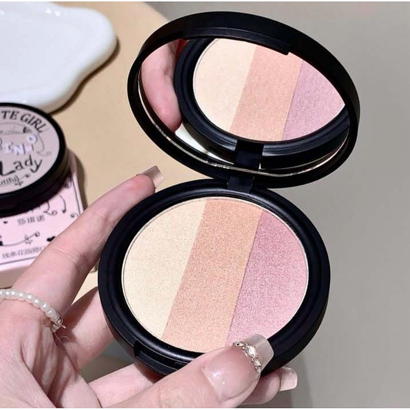 رژگونه براق شاکینو مدل ترکیبی شماره 04