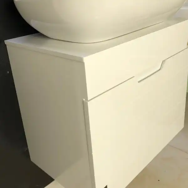 ست کابینت و روشویی مدل آروشا 60 به همراه آینه