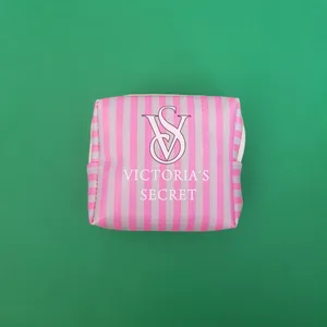 کیف لوازم آرایش زنانه مدل راه راه کد 03