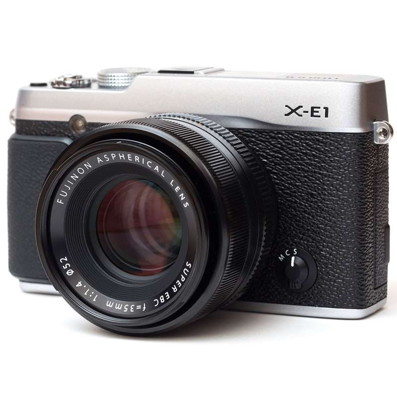 دوربین دیجیتال فوجی فیلم مدل X-E1 دوربین دیجیتال فوجی فیلم مدل X-E1